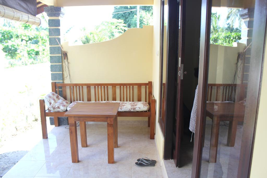 Santa Fe Homestay & Warong Amed Extérieur photo